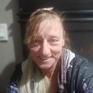 Angela D Daniel