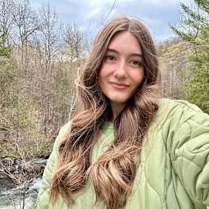 Emma Pears