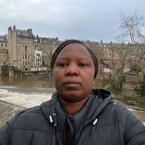 Sisasenkosi Moyo
