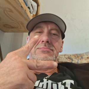 Chris M Thompson