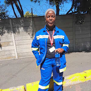 Nomalungelo Dlamini