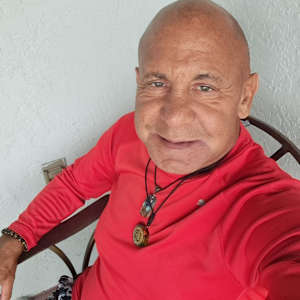 Robert F Provenzano