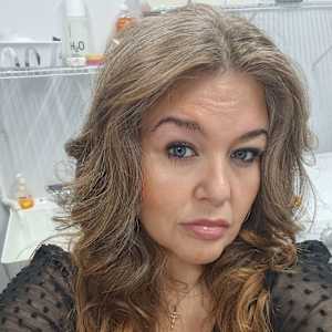 Jennifer