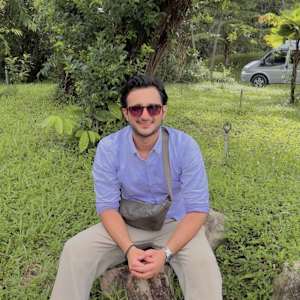 Amir Bhat
