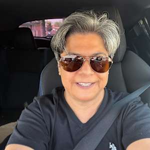 Elizabeth Alvarez