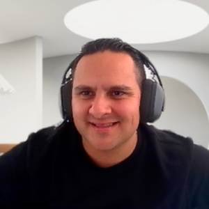 Oscar Vega