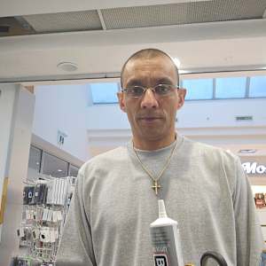 Michael Khan