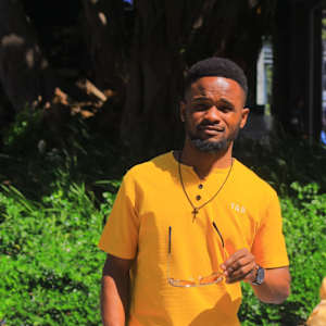 Alex magombo