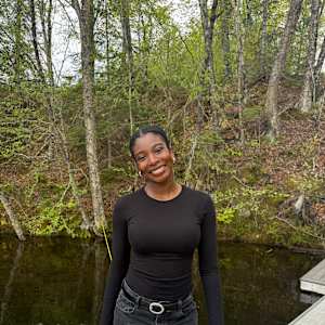 Muna N