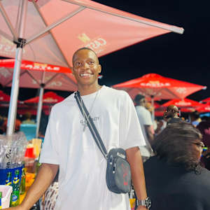 Omphile