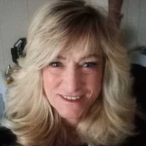 Sonya Suzette Leeds