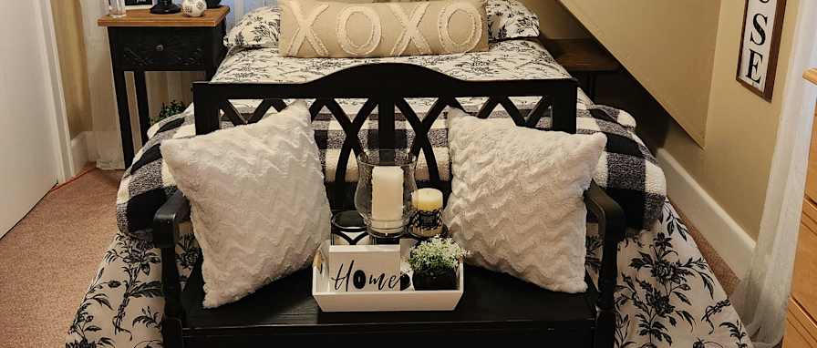 Kelly's room