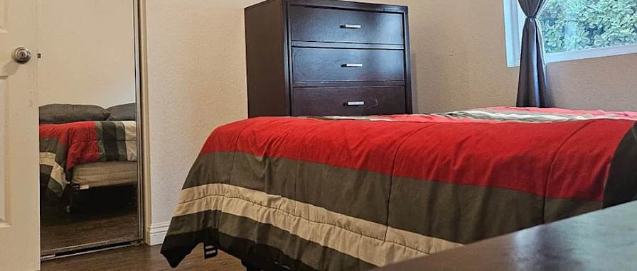 Tony's room