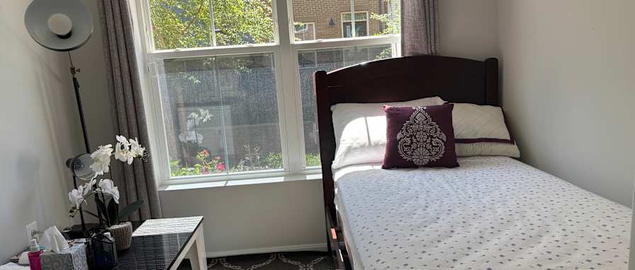 Suman's room