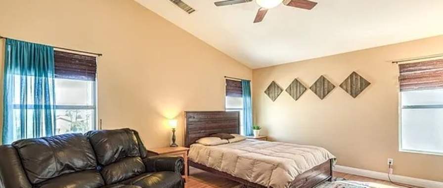 Steve's room