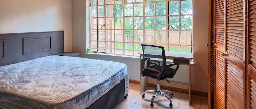 Roomify Properties's room