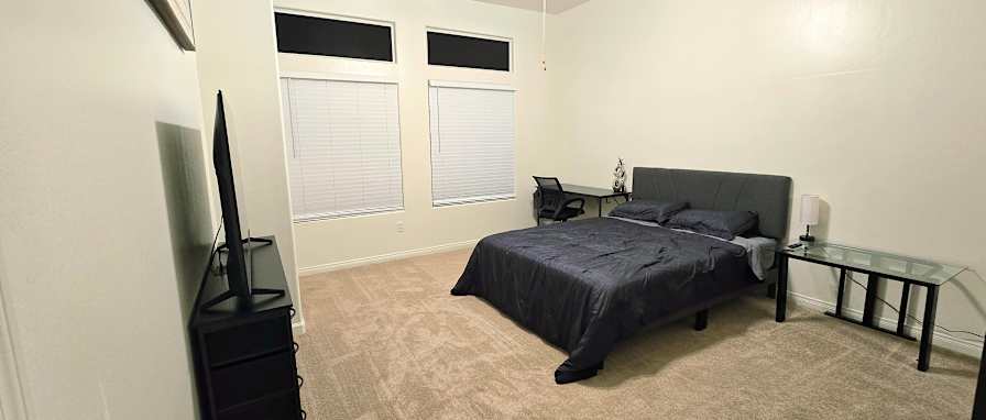 Chloe Nguyen's room