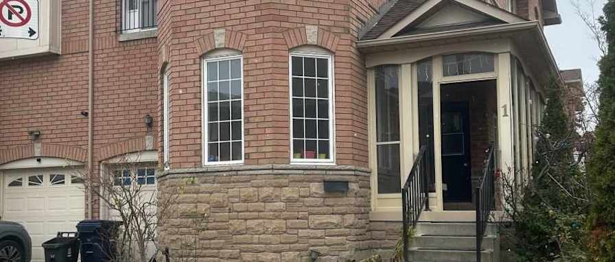 Armaan-Kaitlynne-Amisha's room