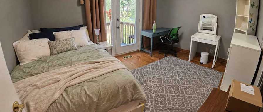 Julia's room