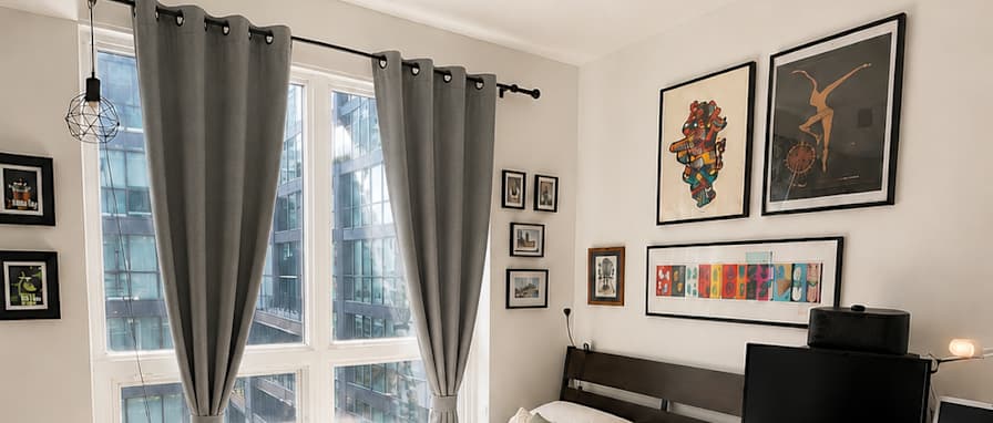 Dario's room