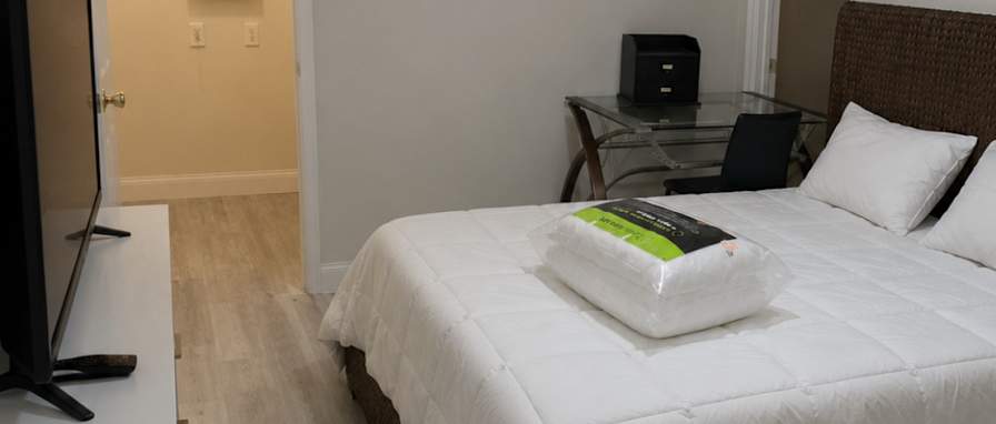 GILBERTO's room