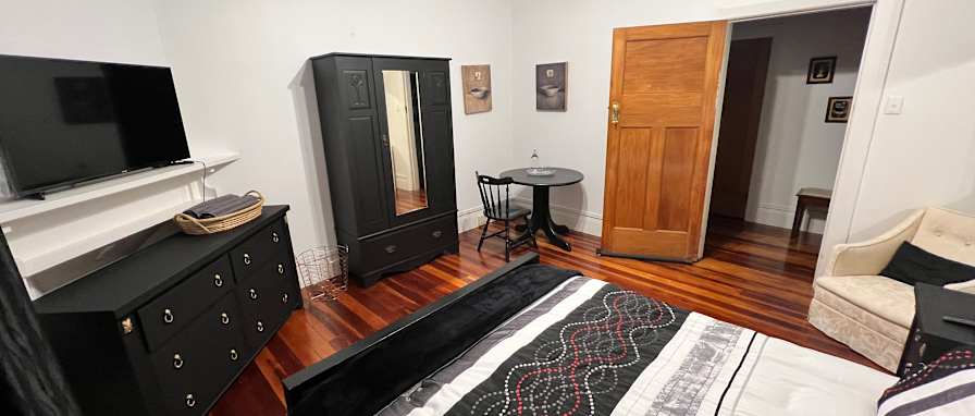 Elmer's room