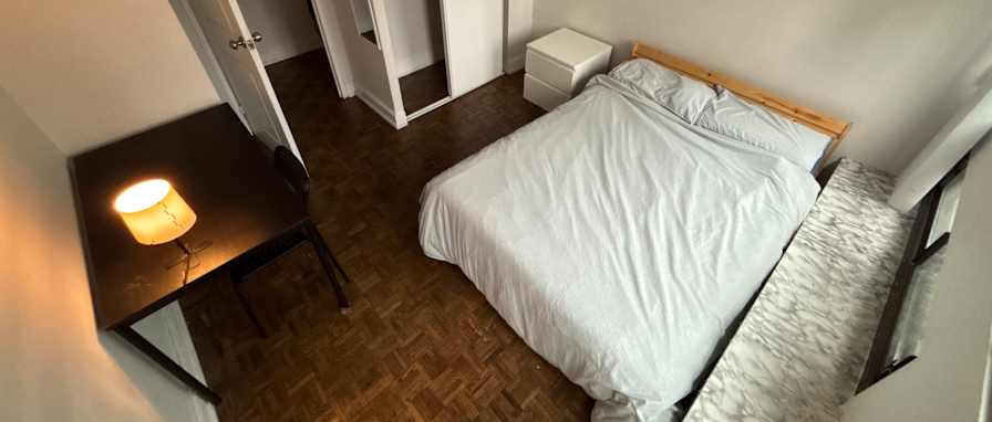 AMIR's room