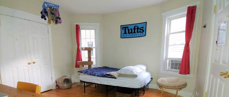 Al's room