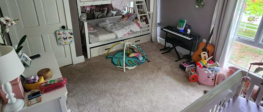 Caroline's room