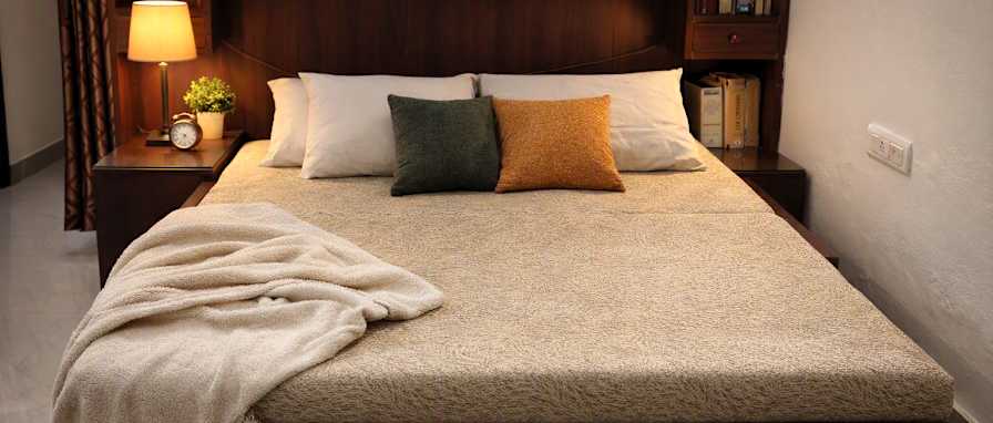 Sameer Grover's room