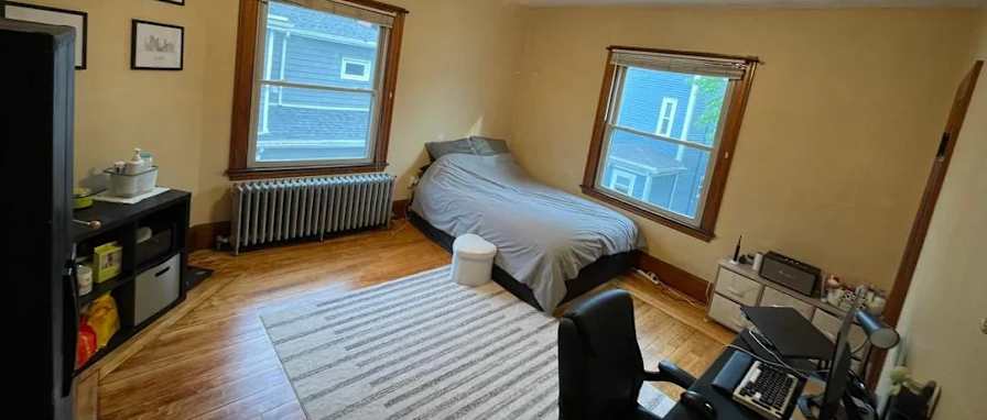 Dan's room