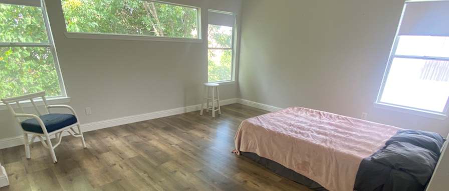 Jennifer's room