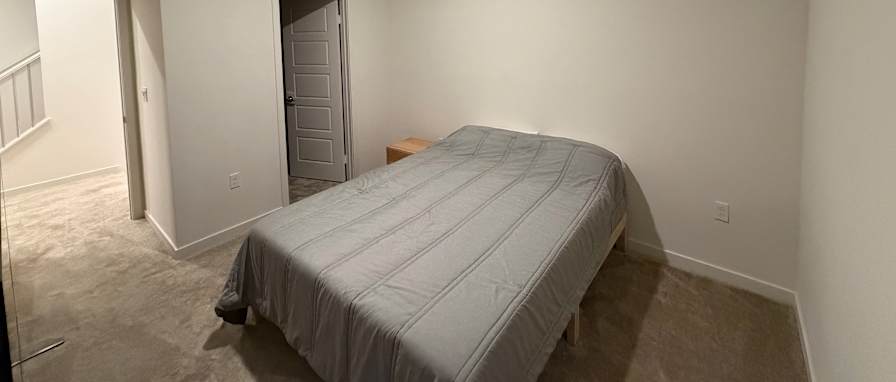 Anshul Bajaj's room