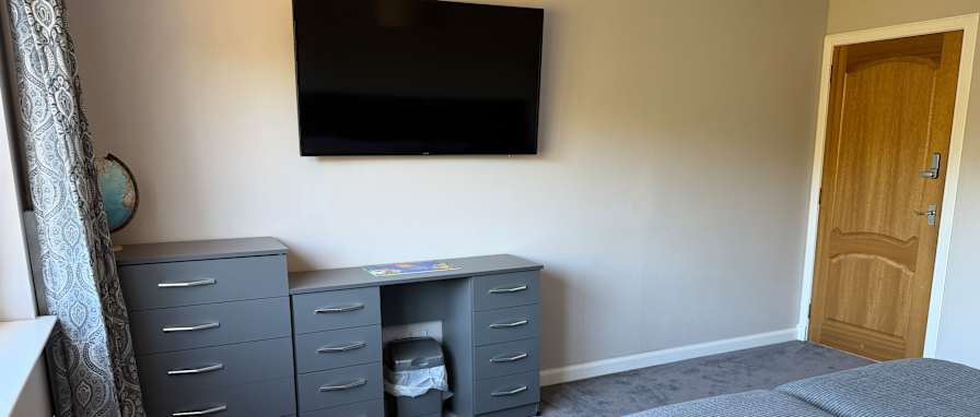 Yasmin's room
