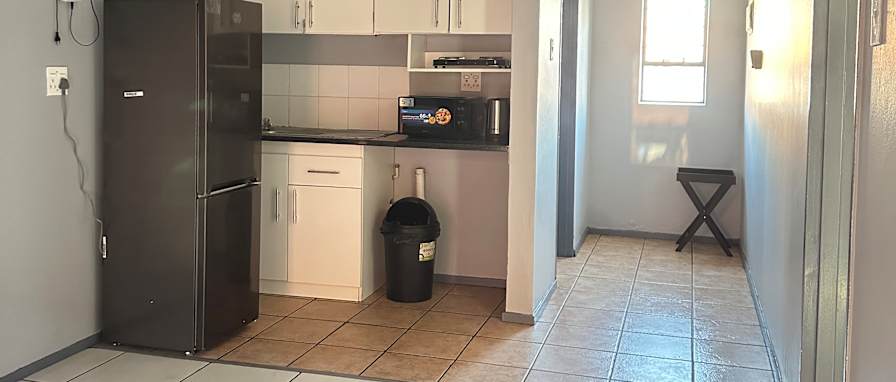 Sisonke's room