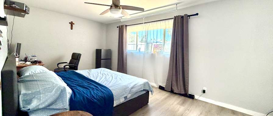 Queenie & Dylan's room