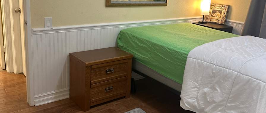 Lisa's room