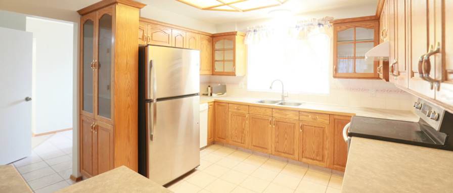 Loren Musonera's room