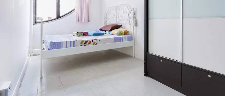 Roomy's room