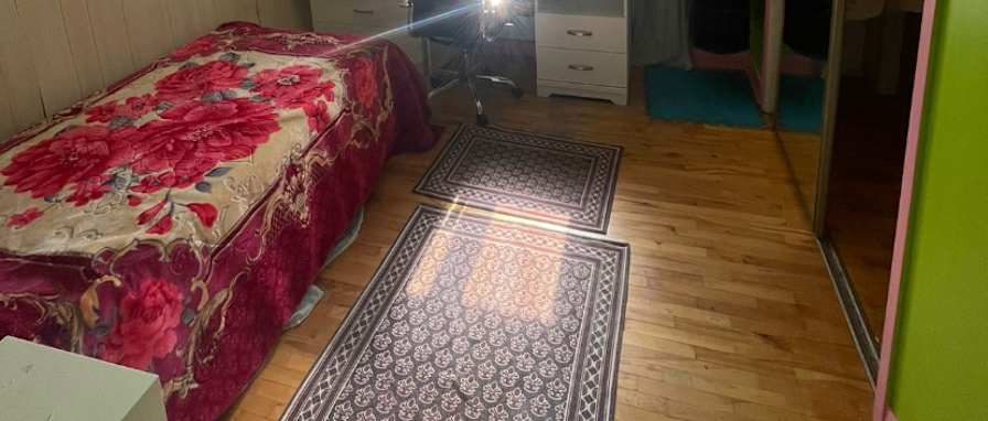 Eddy Mezghani's room