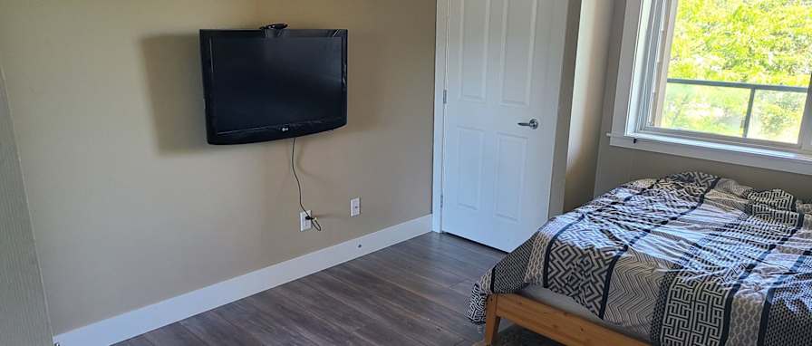 Curtis's room
