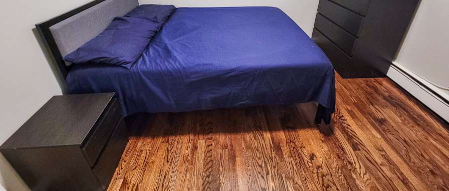 Malik's room