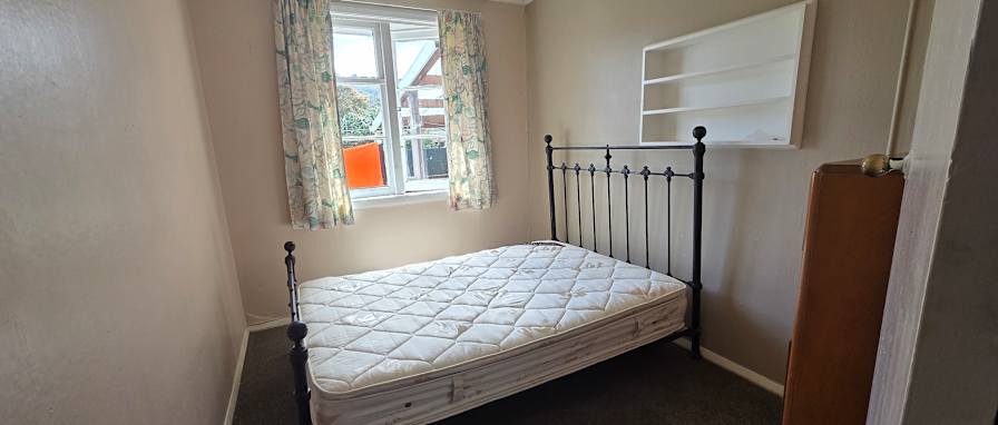 Di's room