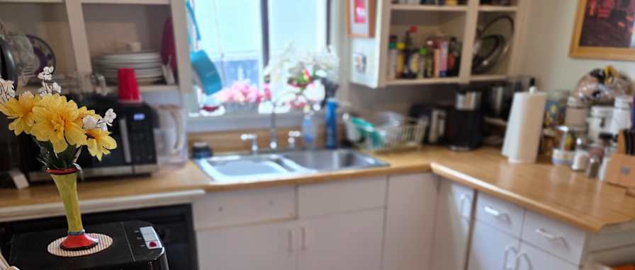 Gwen's room