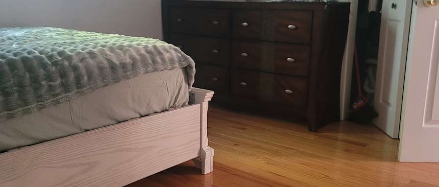 KALYAN SOU's room