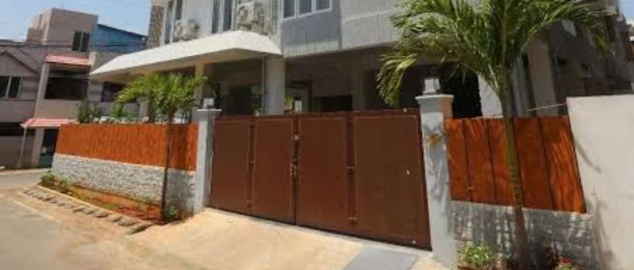 Prathickshaa's room