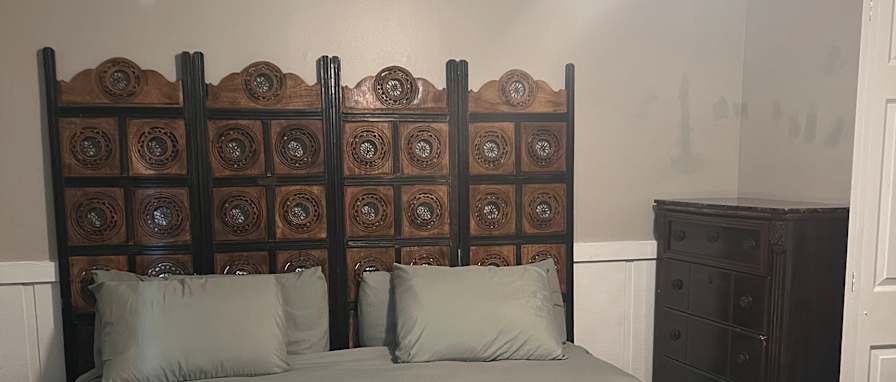 Carmen's room