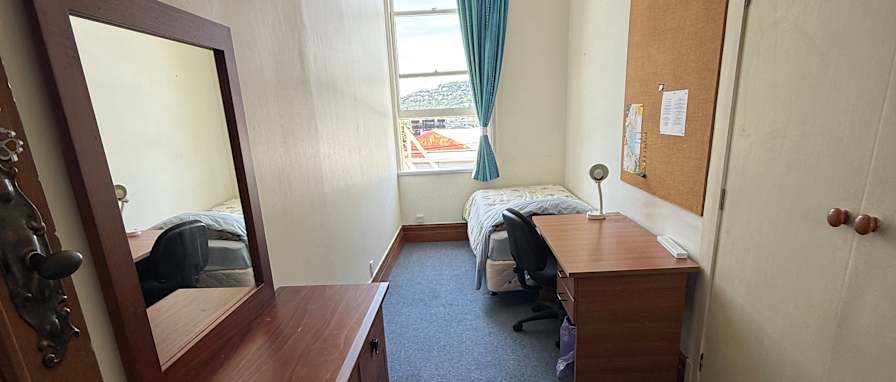 Miliana's room