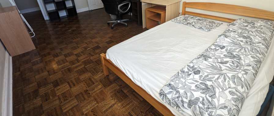 Al's room