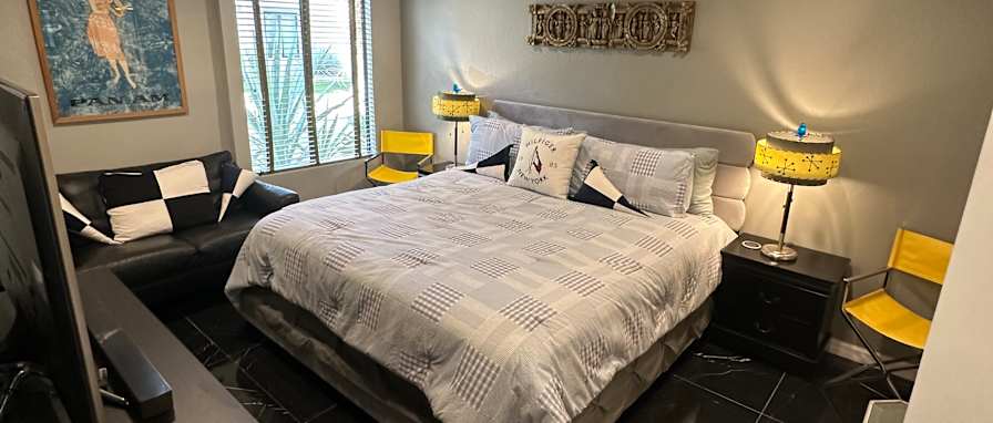 Mark's room